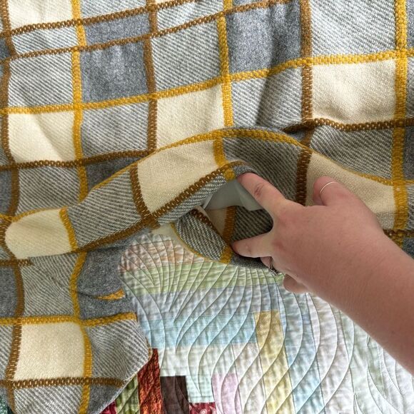 Vintage 60/70s Short Sleeve Dress Coat Yellow and Gray Plaid Large Button Sz S/M - Picture 6 of 9